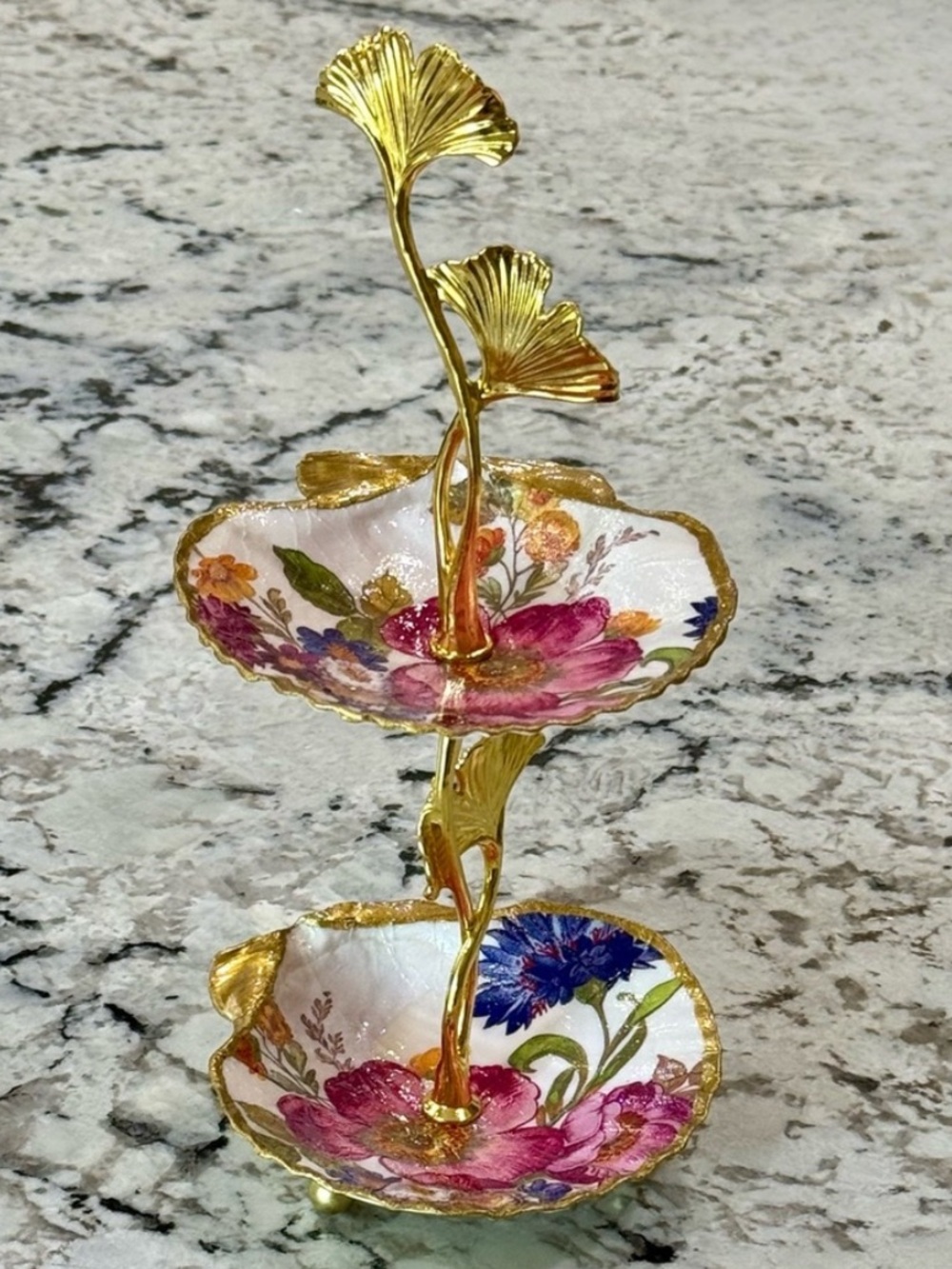 Hand Crafted 2 Tier Pink Flower Market Trinket Shell Jewelry Organizer